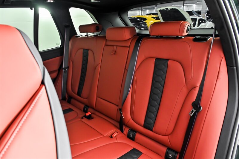 Used 2026 BMW X5 M Competition w/ Executive Package AWD/4WD image 20