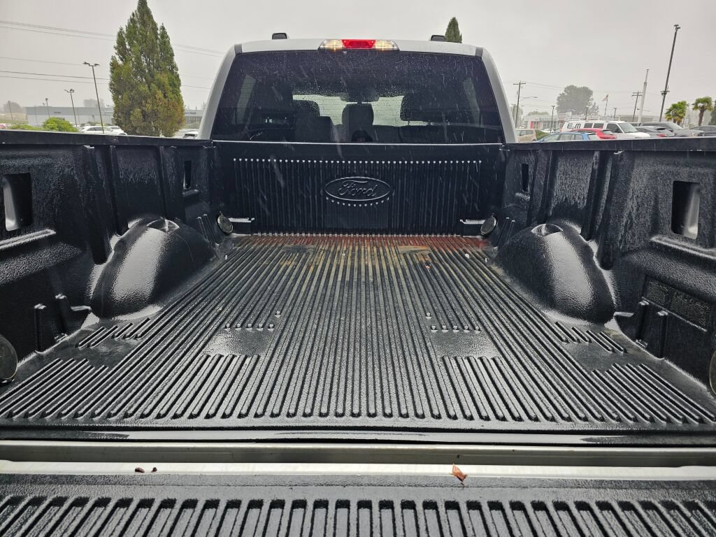 Used 2022 Ford F150 XLT w/ Trailer Tow Package AWD/4WD image 14