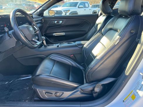 Used 2024 Ford Mustang Premium image 21