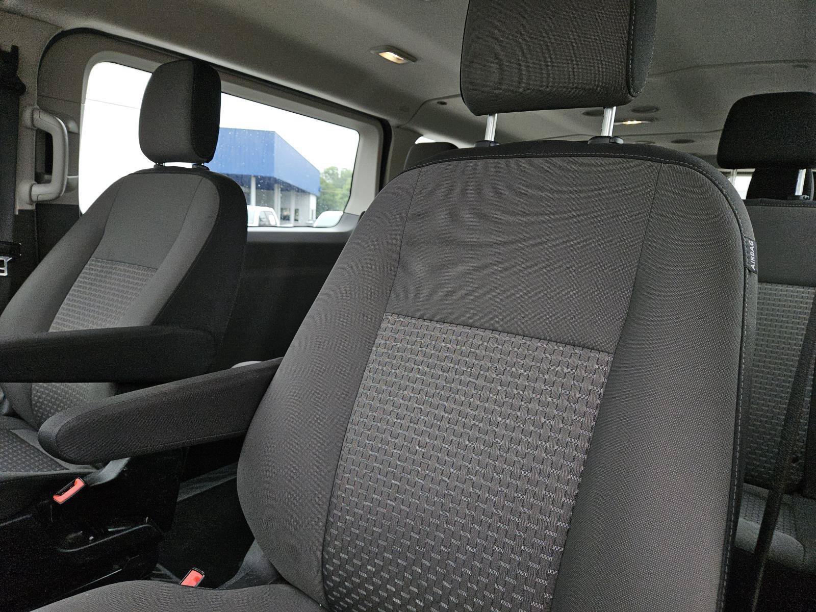 Used 2024 Ford Transit 350 XLT RWD image 23