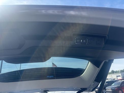 New 2026 Ford Explorer Active w/ Active Comfort Package image 21