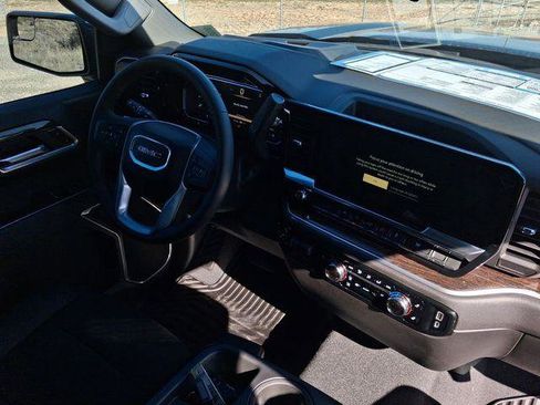 New 2026 GMC Sierra 1500 SLE AWD/4WD image 16