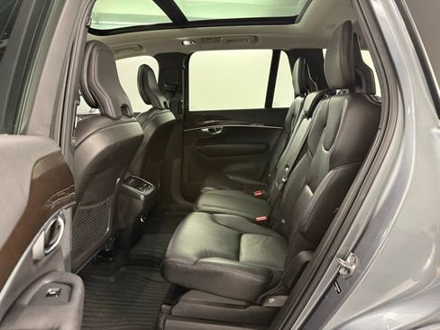 Used 2019 Volvo XC90 T6 Momentum w/ Advanced Package image 13