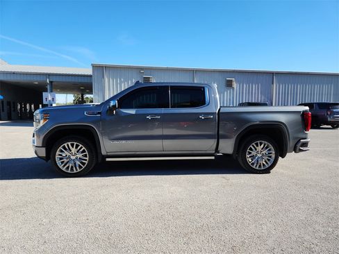 Used 2019 GMC Sierra 1500 Denali w/ Denali Ultimate Package image 6