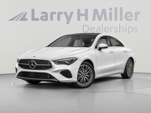 Used 2025 Mercedes-Benz CLA 250 4MATIC image 1