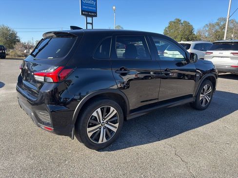 Used 2023 Mitsubishi Outlander Sport SE image 5