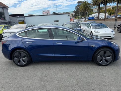Used 2019 Tesla Model 3 Standard Range Plus RWD image 4