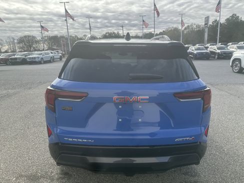 New 2026 GMC Terrain AT4 image 4