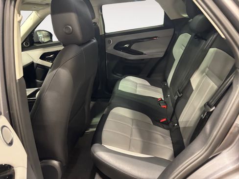 Used 2024 Land Rover Range Rover Evoque Dynamic SE image 14