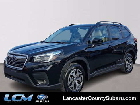 Used 2021 Subaru Forester Premium image 1