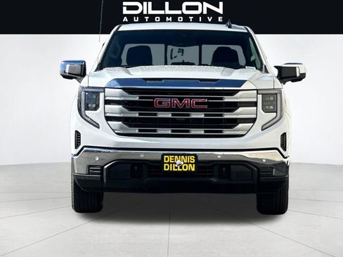 Used 2025 GMC Sierra 1500 SLE w/ Preferred Package AWD/4WD image 6