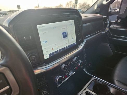 Used 2022 Ford F150 Lariat w/ Equipment Group 502A High image 15