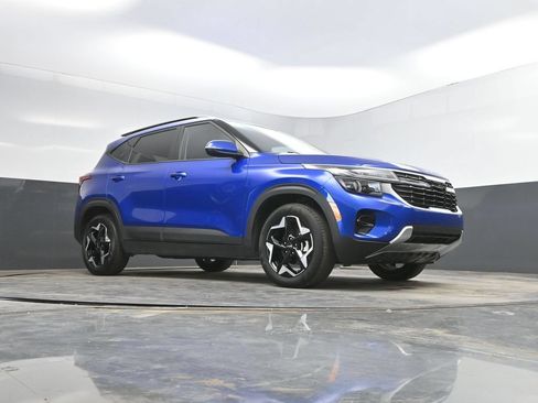 Used 2025 Kia Seltos S FWD image 33