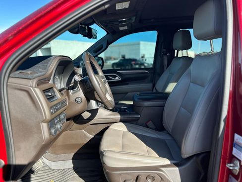 Used 2021 Chevrolet Tahoe LT w/ LT Signature Package image 13