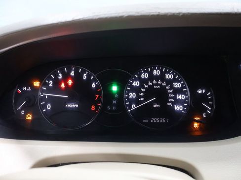 Used 2005 Toyota Avalon XLS image 35