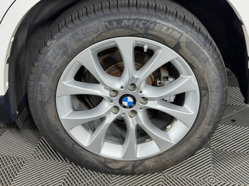Used 2015 BMW X5 xDrive35i AWD/4WD image 13