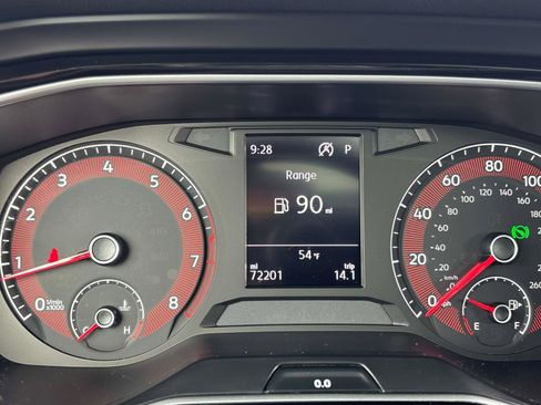 Used 2020 Volkswagen Jetta R-Line image 18