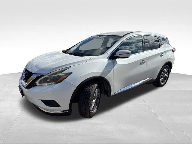Used 2018 Nissan Murano S FWD image 3
