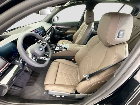 New 2027 BMW 530i xDrive w/ M Sport Package AWD/4WD image 18