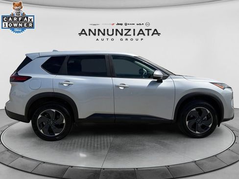 Certified 2024 Nissan Rogue SV AWD/4WD image 6