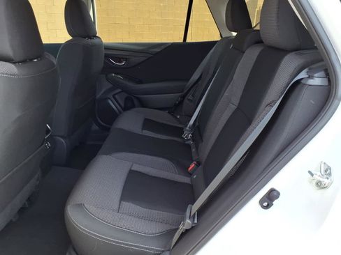 Certified 2025 Subaru Outback Premium w/ Popular Package #1A image 30