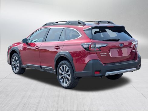 Used 2025 Subaru Outback Limited XT AWD/4WD image 5