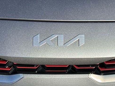 Used 2023 Kia Forte GT image 34