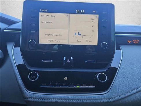 Used 2020 Toyota Corolla SE image 15