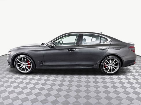 Used 2025 Genesis G70 2.5T image 6