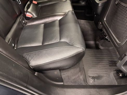 Used 2019 Volvo XC60 T5 Momentum w/ Premium Package image 23