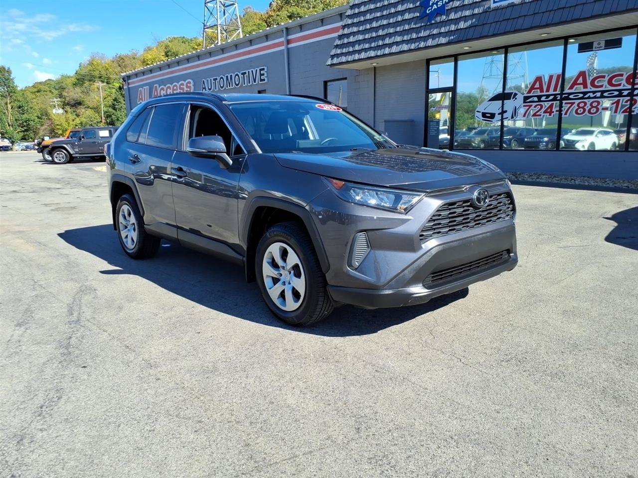Used 2019 Toyota RAV4 LE w/ All Weather Liner Package AWD/4WD image 2