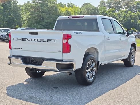 Used 2024 Chevrolet Silverado 1500 LT AWD/4WD image 5