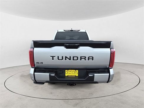 Used 2022 Toyota Tundra Platinum image 4