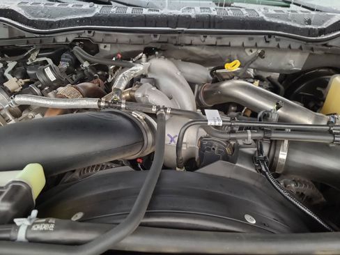 Used 2020 Ford F250 Platinum w/ FX4 Off-Road Package image 17