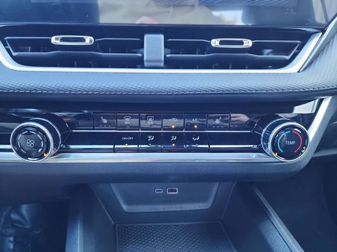 New 2026 Chevrolet Equinox LT image 27