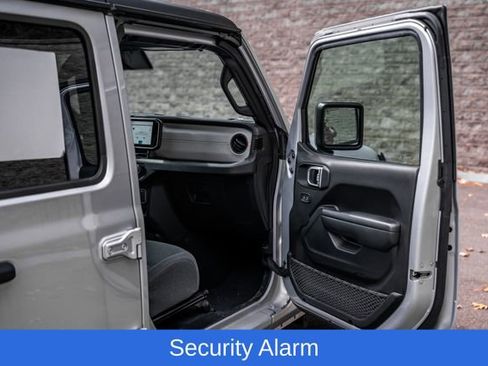 Used 2024 Jeep Wrangler Unlimited Sport AWD/4WD image 19