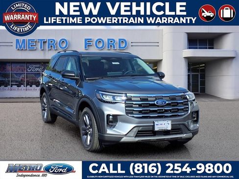 New 2026 Ford Explorer Active w/ Active Comfort Package AWD/4WD image 1