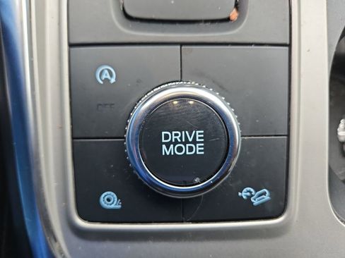 Used 2023 Ford Explorer XLT w/ Equipment Group 202A image 24