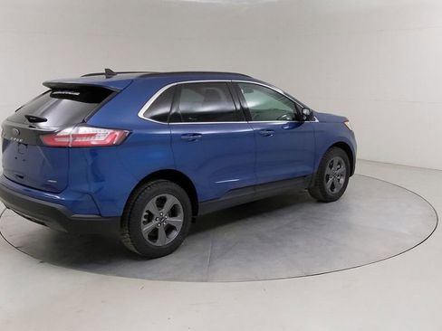 Certified 2022 Ford Edge SEL w/ Sport Appearance Package AWD/4WD image 13