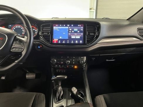 Used 2025 Dodge Durango GT AWD/4WD image 20