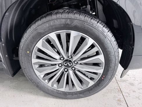 Certified 2026 INFINITI QX80 Luxe w/ Cargo Package RWD image 7
