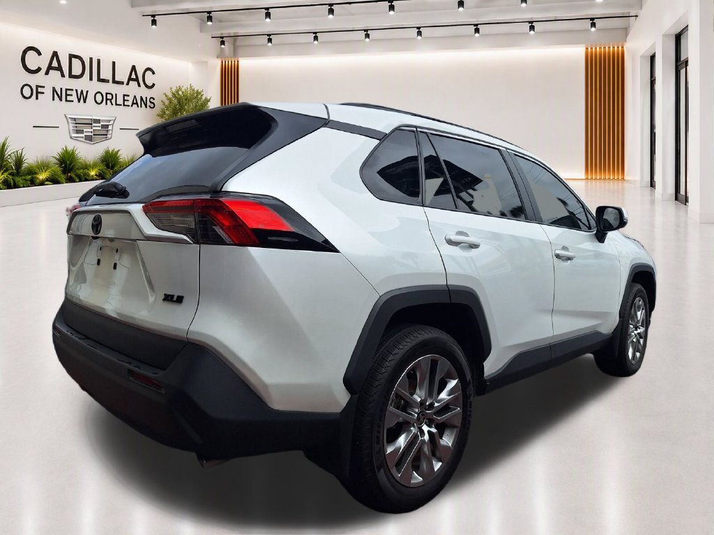 Used 2024 Toyota RAV4 XLE Premium FWD image 6