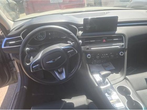 Used 2026 Genesis G70 2.5T RWD image 3
