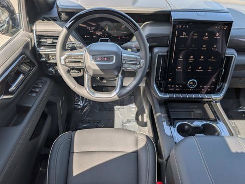 Certified 2026 GMC Yukon XL Elevation w/ Elevation Premium Package image 19