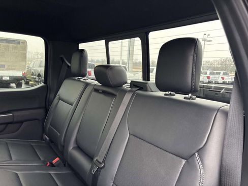 New 2025 Ford F150 Lariat w/ Equipment Group 502A High image 27