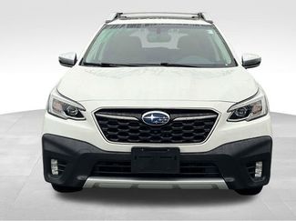 Used 2022 Subaru Outback Touring XT video 2