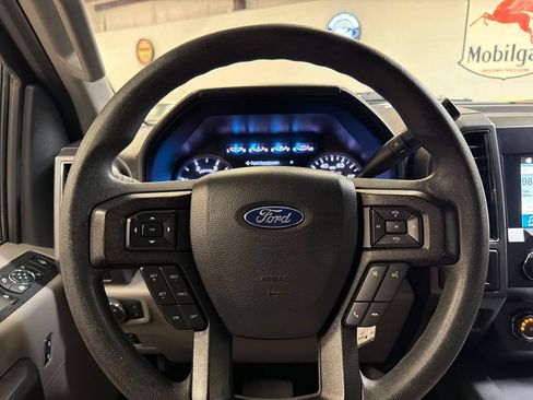 Used 2019 Ford F250 XLT w/ XLT Premium Package AWD/4WD image 17