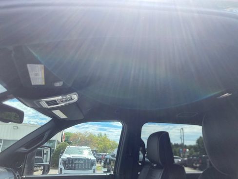Used 2024 RAM 2500 Rebel w/ Level 2 Equipment Group AWD/4WD image 22