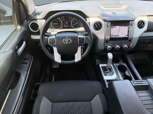 Used 2017 Toyota Tundra SR5 w/ SR5 Upgrade Package RWD image 27