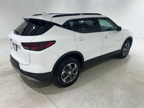 Used 2023 Chevrolet Blazer LT w/ Convenience Package FWD image 5